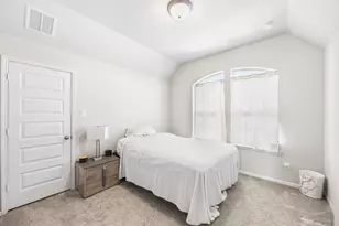 2736 Ahnya Ln, League City, TX 77573 - Photo 32