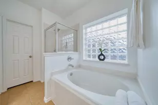 9610 Beckwood Post Dr, Houston, TX 77095 - Photo 18