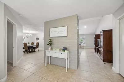 3119 Shawnee Drive, Sugar Land, TX 77479 - Photo 6