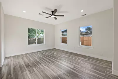 9807 Bamboo Road #B, Houston, TX 77041 - Photo 6