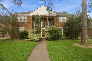7315 Starbridge Dr, Houston, TX 77095 - Photo 1