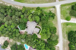 8516 Crown Lake Ct, Montgomery, TX 77316 - Photo 48