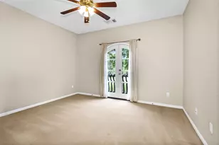 8516 Crown Lake Ct, Montgomery, TX 77316 - Photo 32
