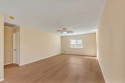 914 Chapwood Court, Spring, TX 77373 - Photo 12