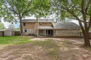 12770 Satinwood Ln, Beaumont, TX 77713 - Photo 8