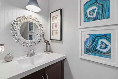772 Worthshire Street #3, Houston, TX 77008 - Photo 8