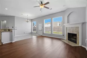 3206 Ivory Pointe Dr, League City, TX 77573 - Photo 12