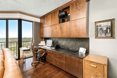 3350 McCue Road #2402, Houston, TX 77056 - Photo 30