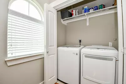 955 W 24th Street #D, Houston, TX 77008 - Photo 28