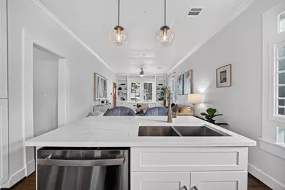 904 Arlington Street, Houston, TX 77008 - Photo 14