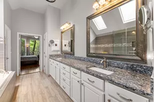 43 Tethered Vine Pl, The Woodlands, TX 77382 - Photo 12