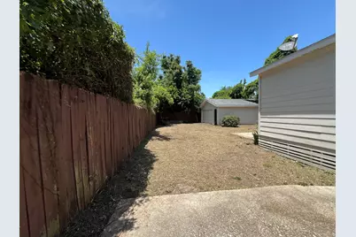 1309 Tarley Street, Houston, TX 77009 - Photo 6