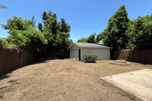 1309 Tarley St, Houston, TX 77009 - Photo 8