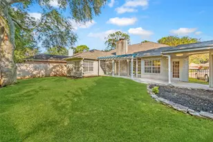 15914 Meadowside Dr, Houston, TX 77062 - Photo 26