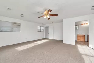 619 E Park St, Sugar Land, TX 77498 - Photo 14