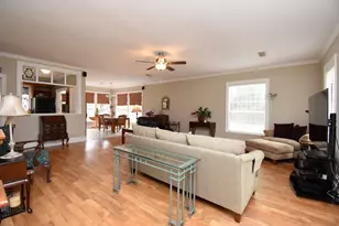 11014 Indian Trails Dr, Tomball, TX 77375 - Photo 10