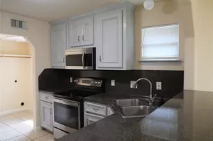 6603 Schambray St, Houston, TX 77085 - Photo 16