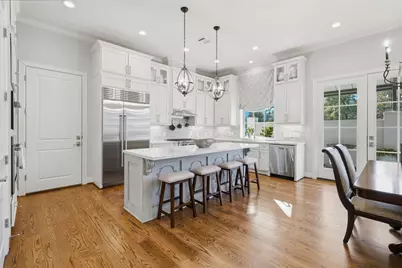 259 Green Boulevard, Shenandoah, TX 77384 - Photo 10