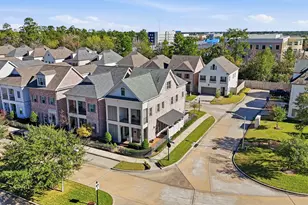 259 Green Blvd, Shenandoah, TX 77384 - Photo 46