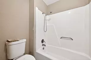 1 Shantilly Ln, Bay City, TX 77414 - Photo 24