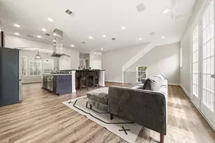 5525 Petty St, Houston, TX 77007 - Photo 8