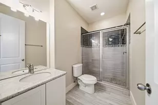5525 Petty St, Houston, TX 77007 - Photo 30