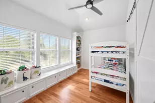 4021 Glenshire St, Houston, TX 77025 - Photo 32