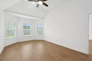 10243 Burton Path, Montgomery, TX 77316 - Photo 4