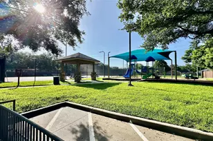 2103 Steamboat Run, Sugar Land, TX 77478 - Photo 18