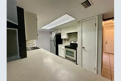 2103 Steamboat Run, Sugar Land, TX 77478 - Photo 8