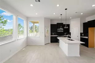 648 Silver Pear Ct, Montgomery, TX 77316 - Photo 8