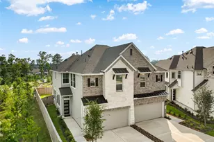 648 Silver Pear Ct, Montgomery, TX 77316 - Photo 2