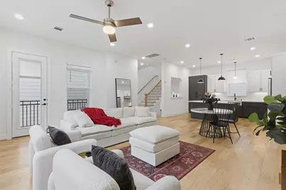 714 W Donovan Street #A, Houston, TX 77091 - Photo 2