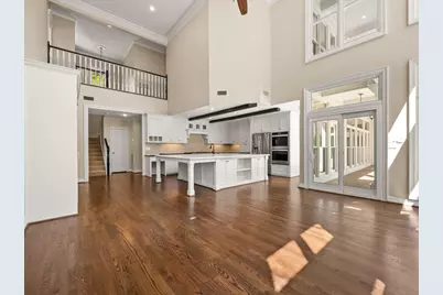 83 S Longspur Drive, The Woodlands, TX 77380 - Photo 14