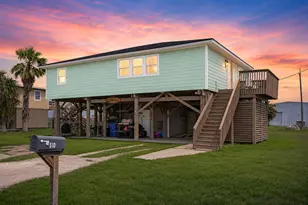 510 Oyster St, Surfside Beach, TX 77541 - Photo 1