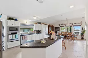 201 Lords Cir, Coldspring, TX 77331 - Photo 10