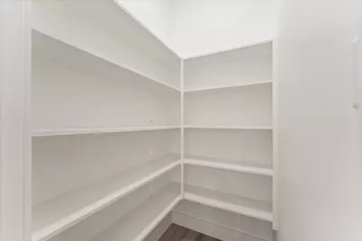 727 E 37th Street, Houston, TX 77022 - Photo 32