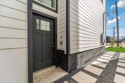 727 E 37th Street, Houston, TX 77022 - Photo 6