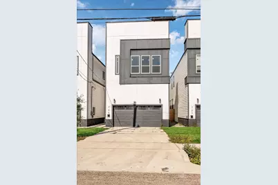 727 E 37th Street, Houston, TX 77022 - Photo 1