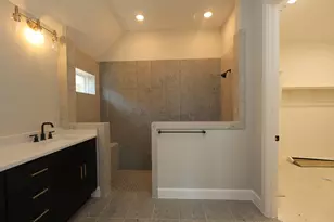 411 Flat Rock Trl, Conroe, TX 77304 - Photo 12