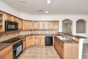 12818 Schiller Park Ln, Houston, TX 77014 - Photo 14