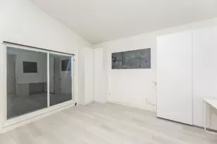 2714 Chenevert St, Houston, TX 77004 - Photo 32