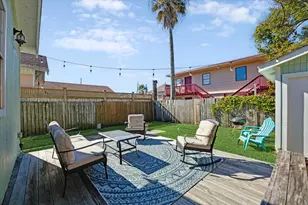 2411 37th St, Galveston, TX 77550 - Photo 22