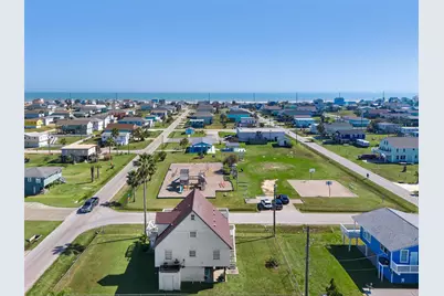4022 Mason Drive, Galveston, TX 77554 - Photo 6