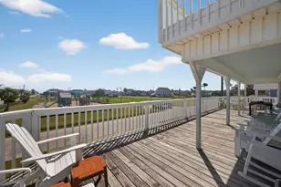 4022 Mason Dr, Galveston, TX 77554 - Photo 8