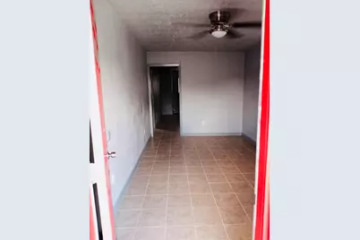 3122 Crane Street #3122, Houston, TX 77026 - Photo 2