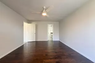 3817 Downing Cir, Deer Park, TX 77536 - Photo 4