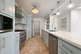 3817 Downing Cir, Deer Park, TX 77536 - Photo 2