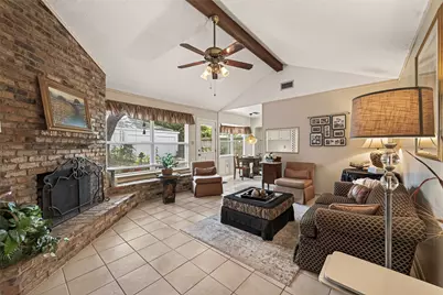 8507 Langdon Lane, Houston, TX 77036 - Photo 14