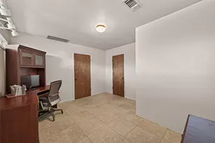 8507 Langdon Ln, Houston, TX 77036 - Photo 28
